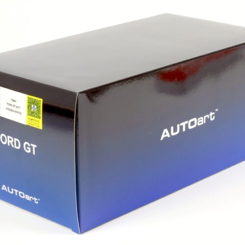 1:18 AUTOart Ford GT 2017 Frozen white 72941 - Image 5