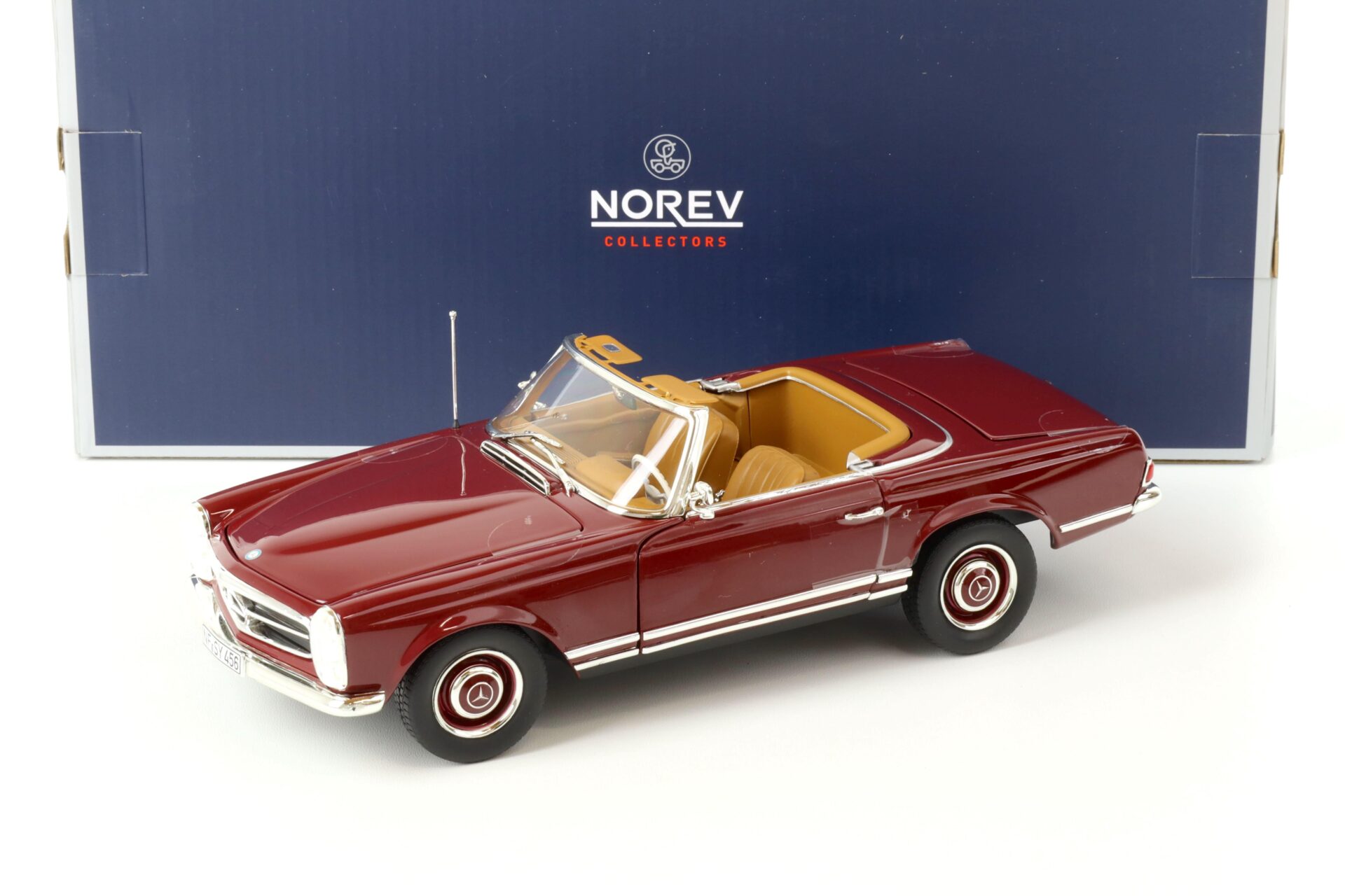 ID 67159 orig.jpg 1:18 Norev Mercedes 230SL Pagode Convertible 1963 dark red