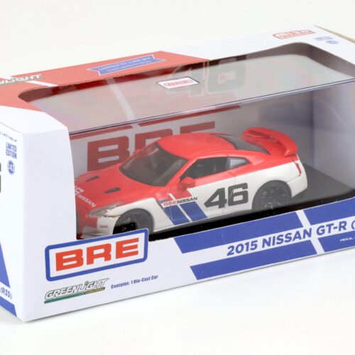 1:43 Greenlight 2015 Nissan GT-R (R35) Coupe BRE #46 white/ red