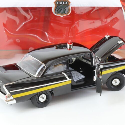 1:18 Highway61 1957 Chevrolet Bel Air 150 Sedan Kentucky State Police black