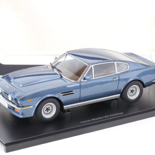 1:18 AUTOart Aston Martin V8 Vantage 1985 Chichester blue metallic 70223