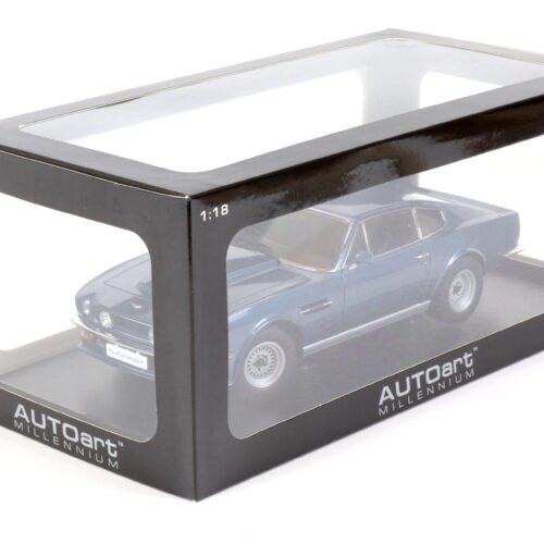 1:18 AUTOart Aston Martin V8 Vantage 1985 Chichester blue metallic 70223