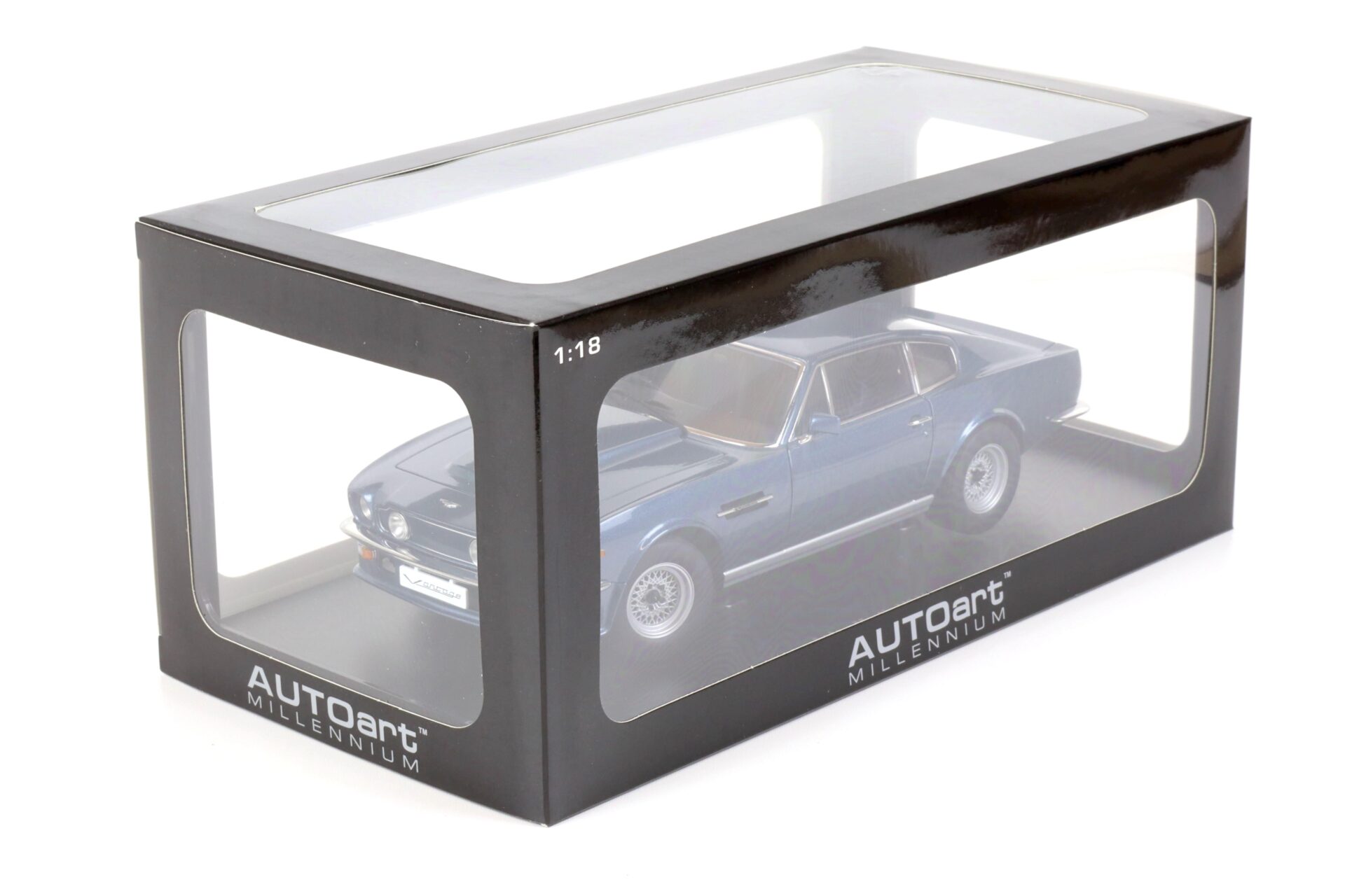 1:18 AUTOart Aston Martin V8 Vantage 1985 Chichester blue metallic 70223