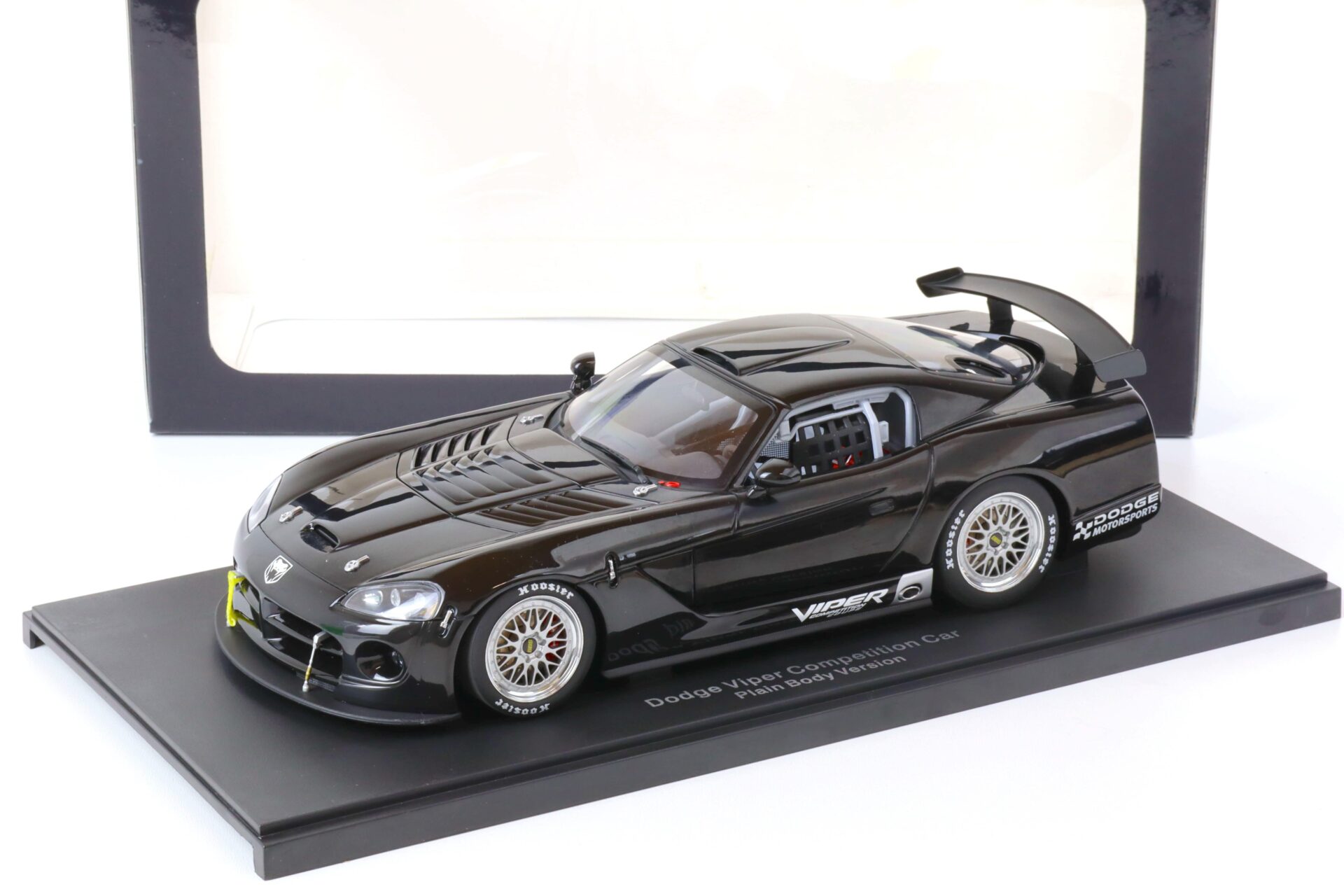 1:18 AUTOart Dodge Viper Competition Coupe 2004 Plain Body Version black 80421