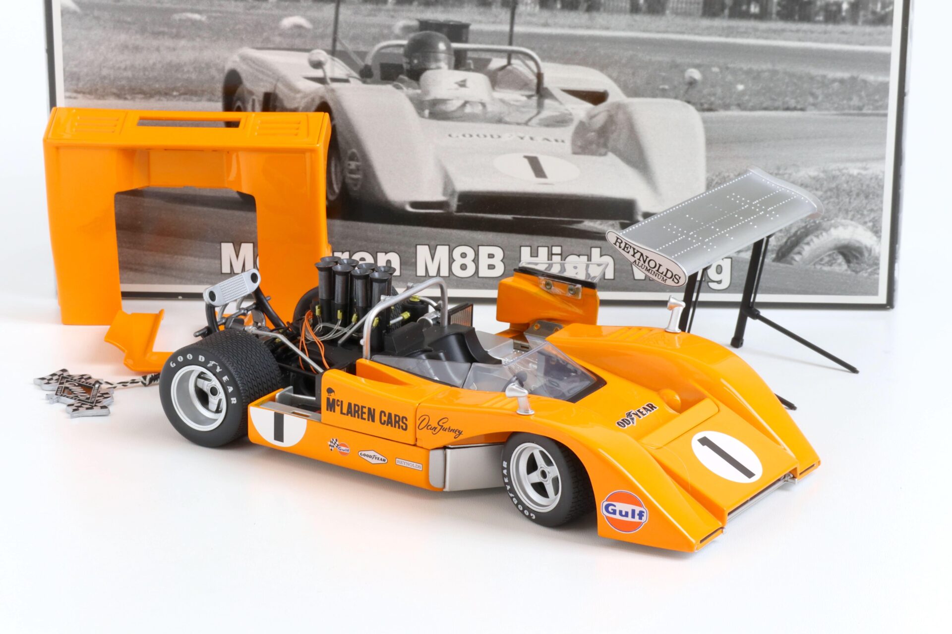 1:18 GMP McLaren M8B High Wing CanAm Dan Gurney orange #1