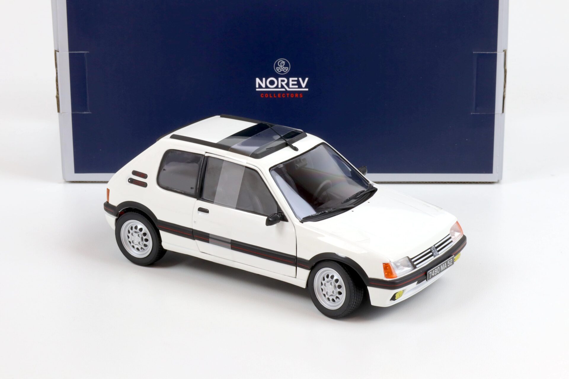 1:18 Norev Peugeot 205 GTi 1.6 white 1988