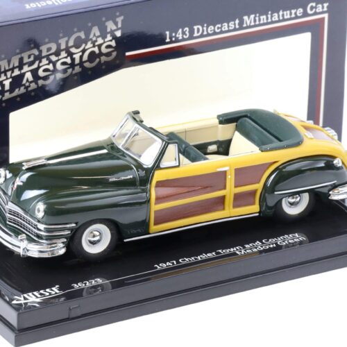 1:43 Vitesse 1947 Chrysler Town and Country Convertible Meadow green