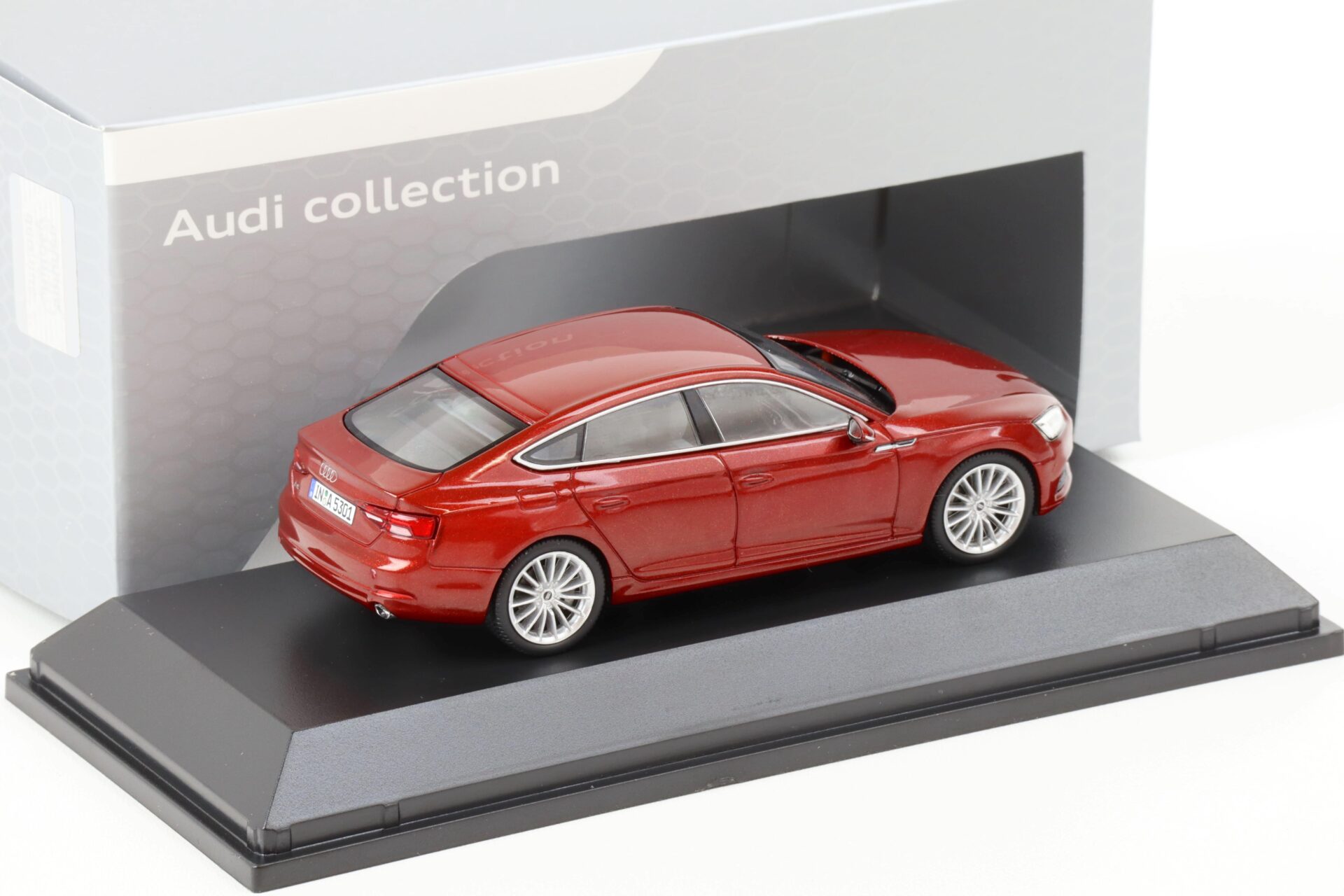 1:43 Spark Audi A5 Sportback Matador red metallic 2017 DEALER VERSION