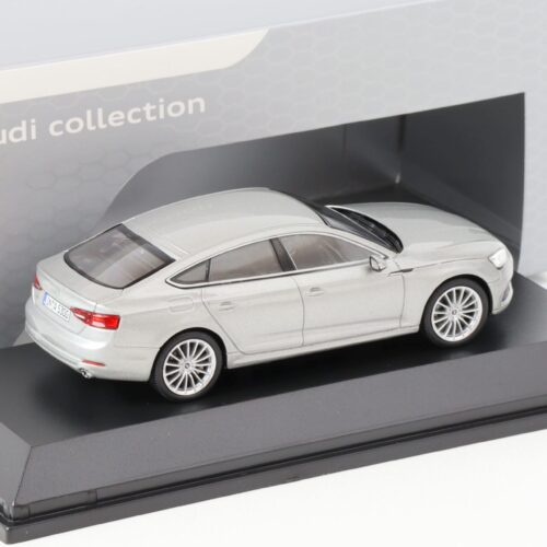 1:43 Spark Audi A5 Sportback Florett silver metallic 2017 DEALER VERSION