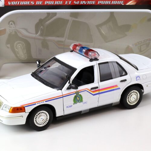 1:18 MOTOR MAX 2001 Ford Crown Victoria Royal Canadian Mounted Police