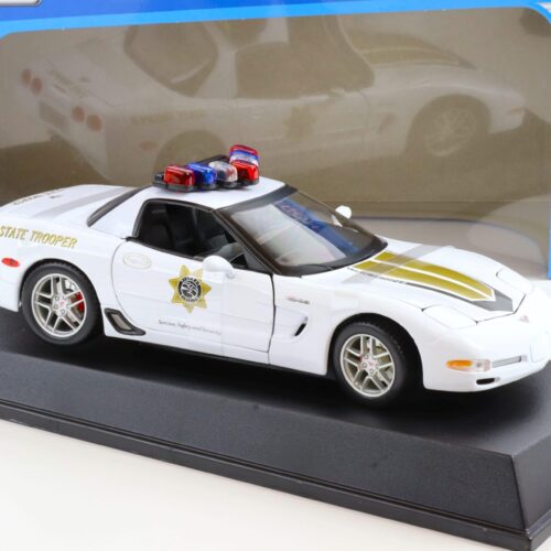 1:18 Maisto Chevrolet Corvette Z06 State Trooper Highway Division white