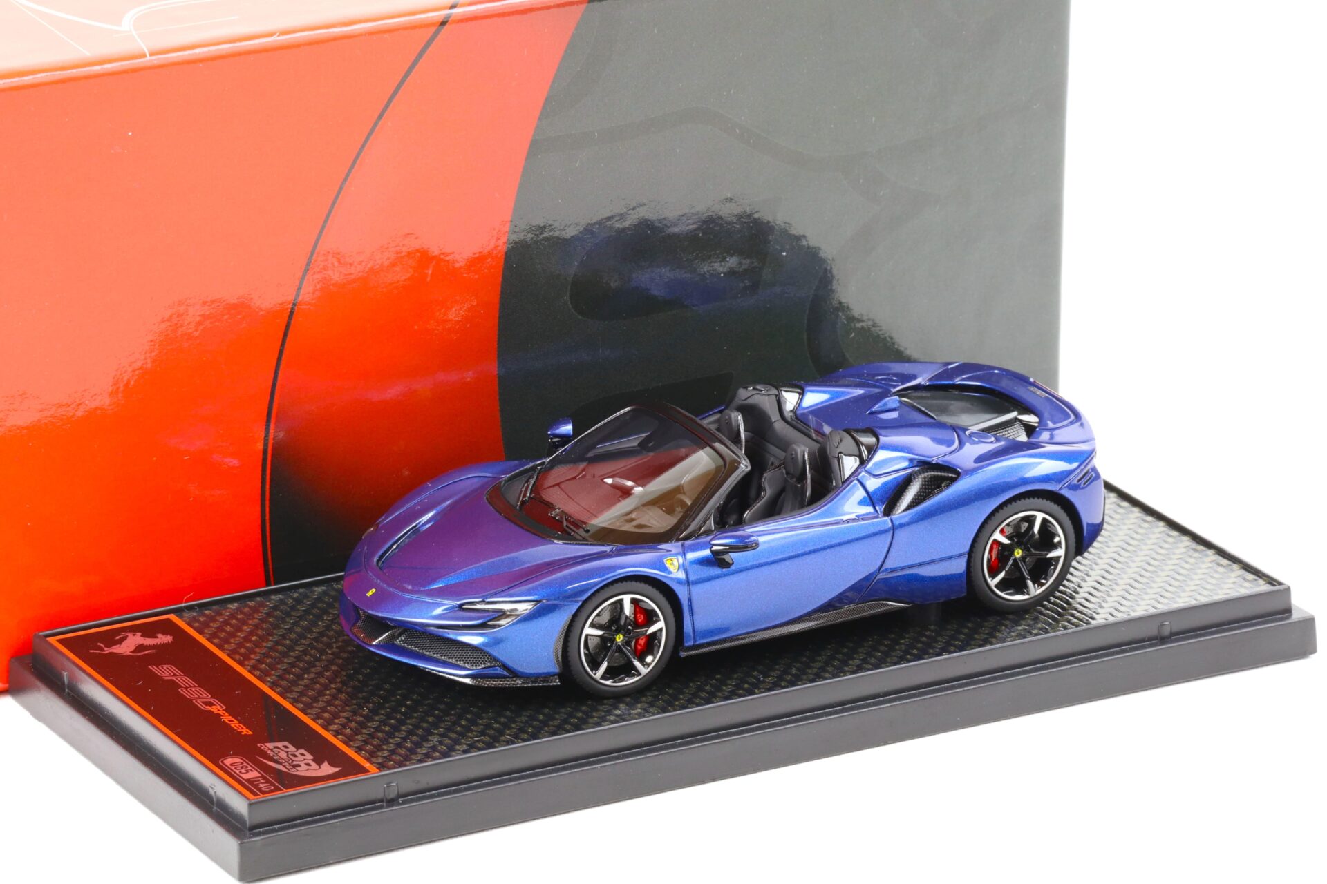 1:43 BBR Ferrari SF90 Spider Blu Elettrico metallic/ blue metallic - Limited 140 pcs.