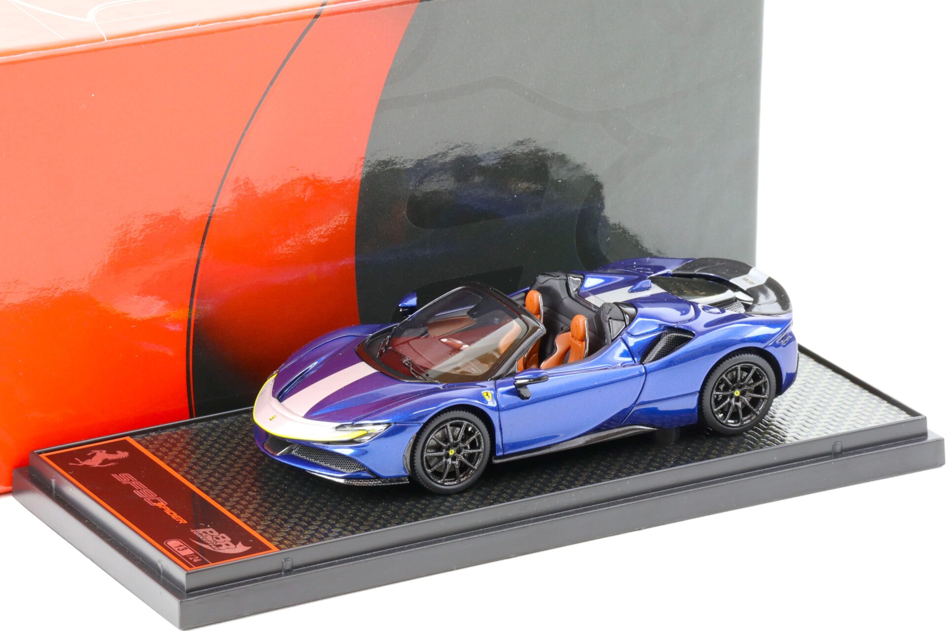 1:43 BBR Ferrari SF90 Spider Pack Fiorano Blu Elettrico/ yellow - Limited 24 pcs.