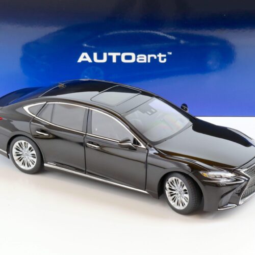 1:18 AUTOart Lexus LS 500h Limousine 2018 black/ black interior 78868