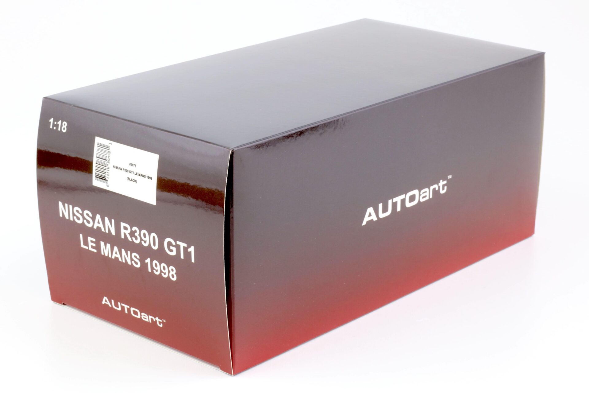 1:18 AUTOart Nissan R390 GT1 Le Mans 1998 black Die-Cast 89878