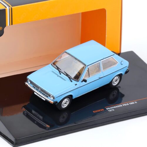 1:43 IXO VW Polo I MKI light blue 1975
