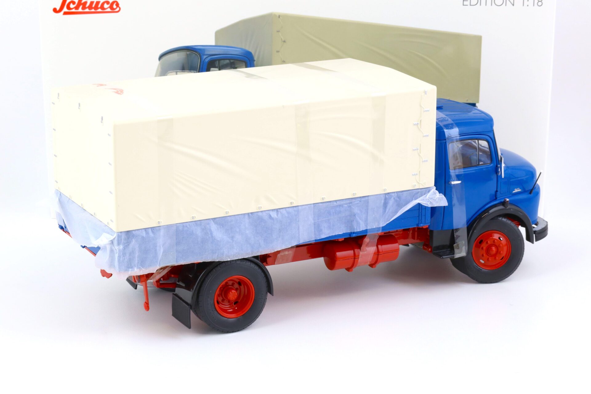 1:18 Schuco Mercedes L911 Pritsche + Plane LKW blue Die-Cast