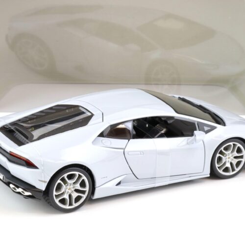 1:18 Bburago Lamborghini Huracan LP 610-4 white metallic