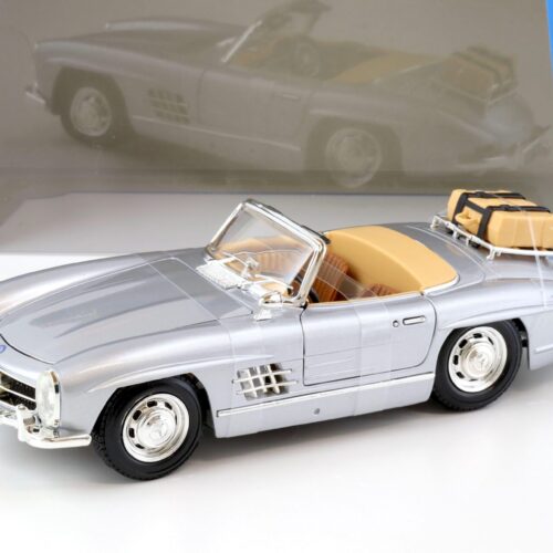 1:18 Bburago Mercedes 300SL Touring Roadster 1957 silver metallic
