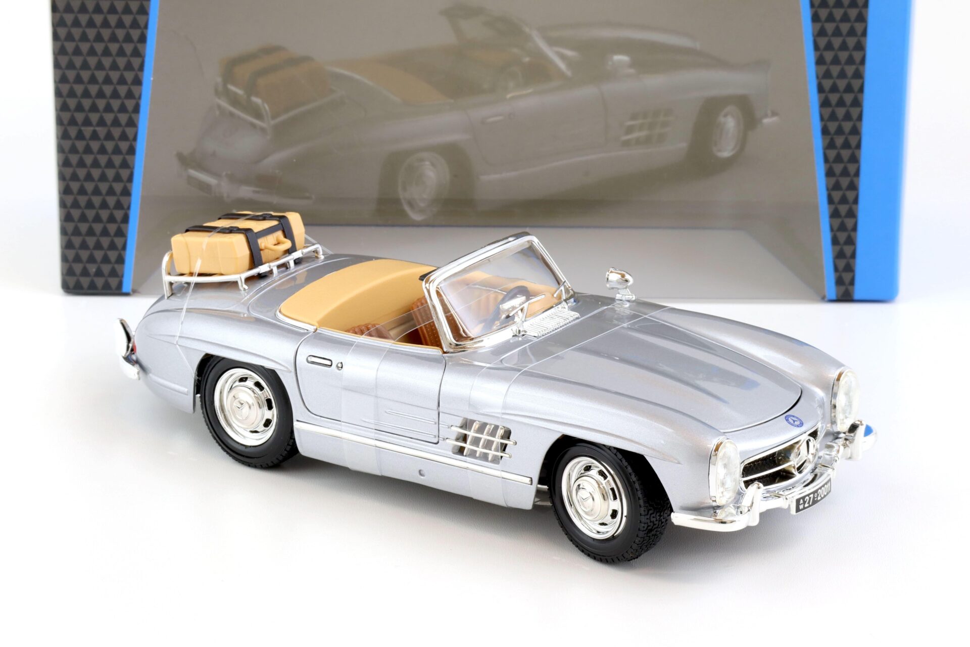 1:18 Bburago Mercedes 300SL Touring Roadster 1957 silver metallic