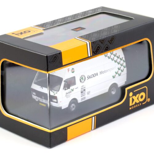 1:43 IXO VW LT45 LWB Skoda Motorsport Rally Assistance Van white