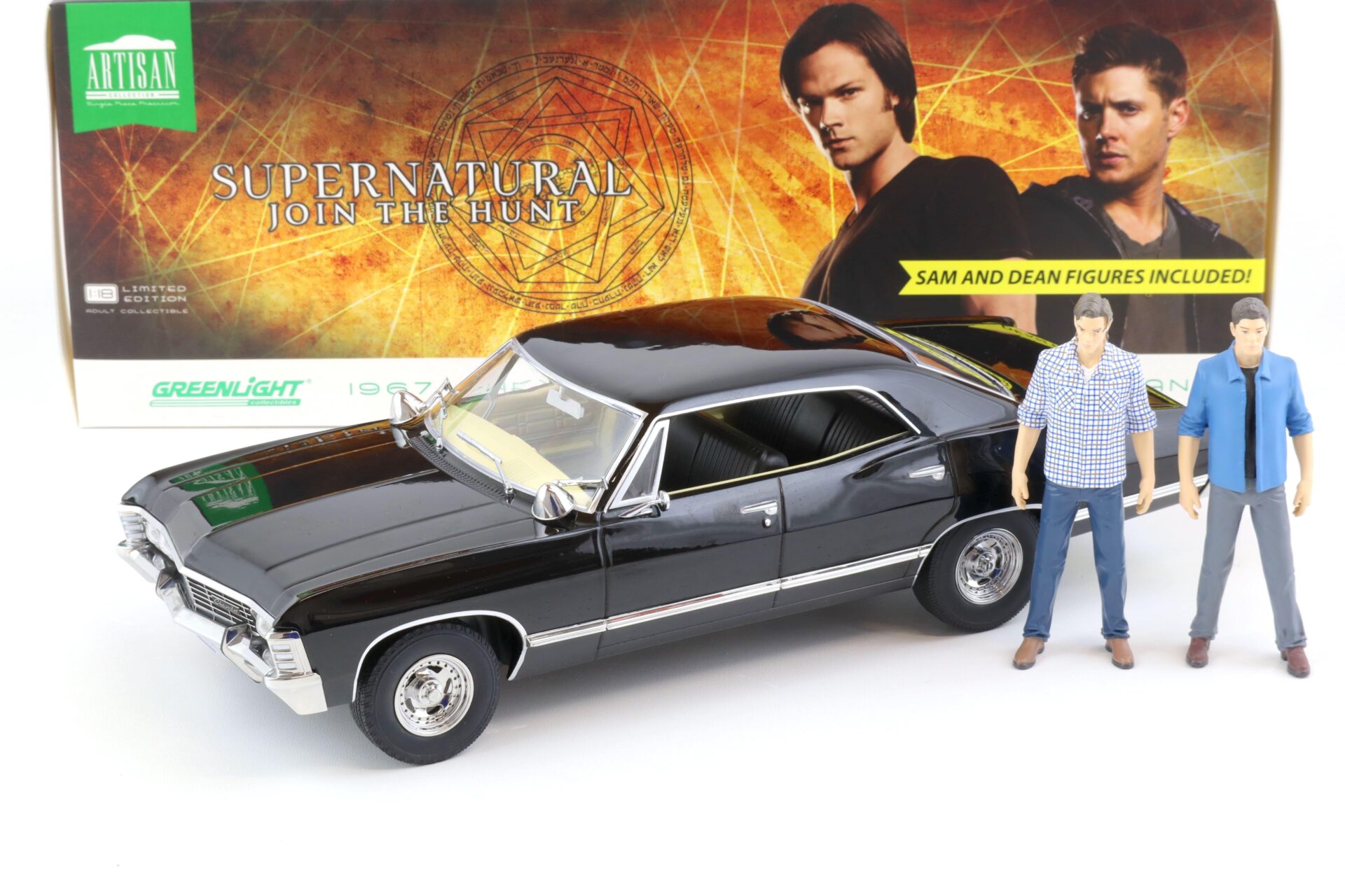 1:18 Greenlight 1967 Chevrolet Impala Sport Sedan Supernatural black + 2x Figuren SAM and DEAN