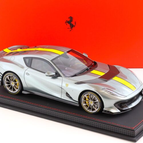 1:18 BBR Ferrari 812 Competizione 2021 Grigio Coburn/ yellow stripe with display