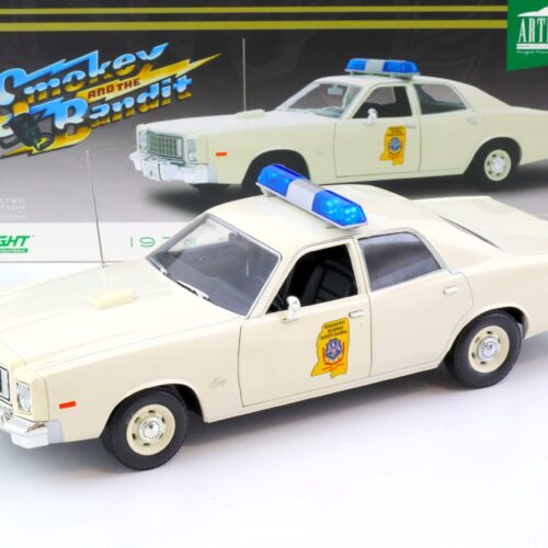 1:18 Greenlight 1975 Plymouth Fury Mississippi Highway Patrol SMOKEY & BANDIT