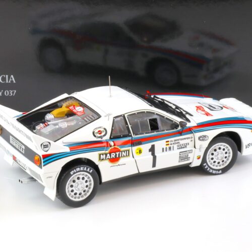 1:18 Kyosho Lancia 037 Rally Monte Carlo 1983 Röhrl/ Geistdörfer #1