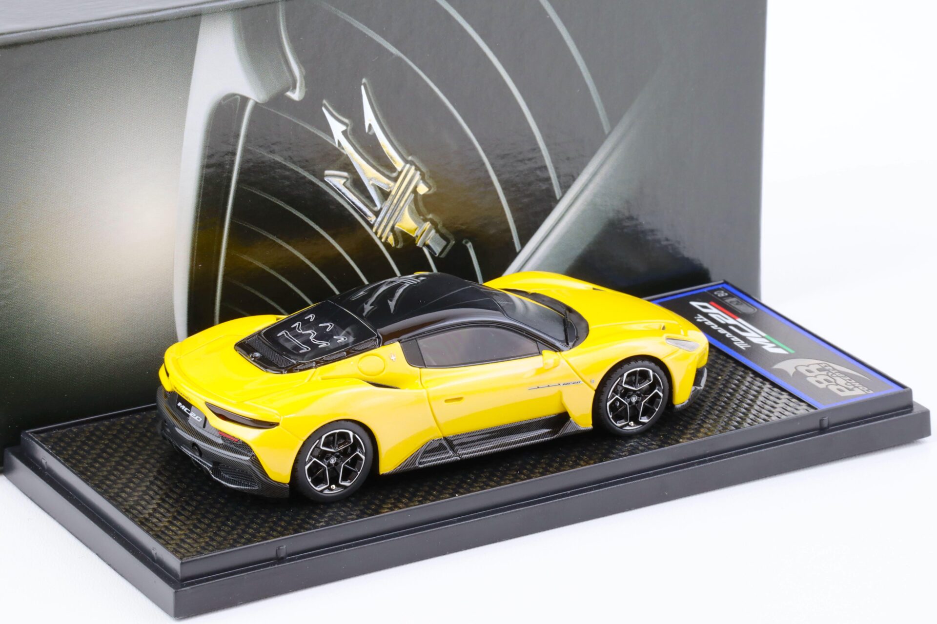 1:43 BBR Maserati MC20 Giallo Genio yellow/ black roof 2020 - Limited 80 pcs.