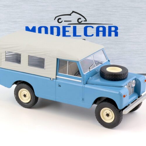 1:18 MCG Land Rover Series II 109 Pickup light blue/ grey