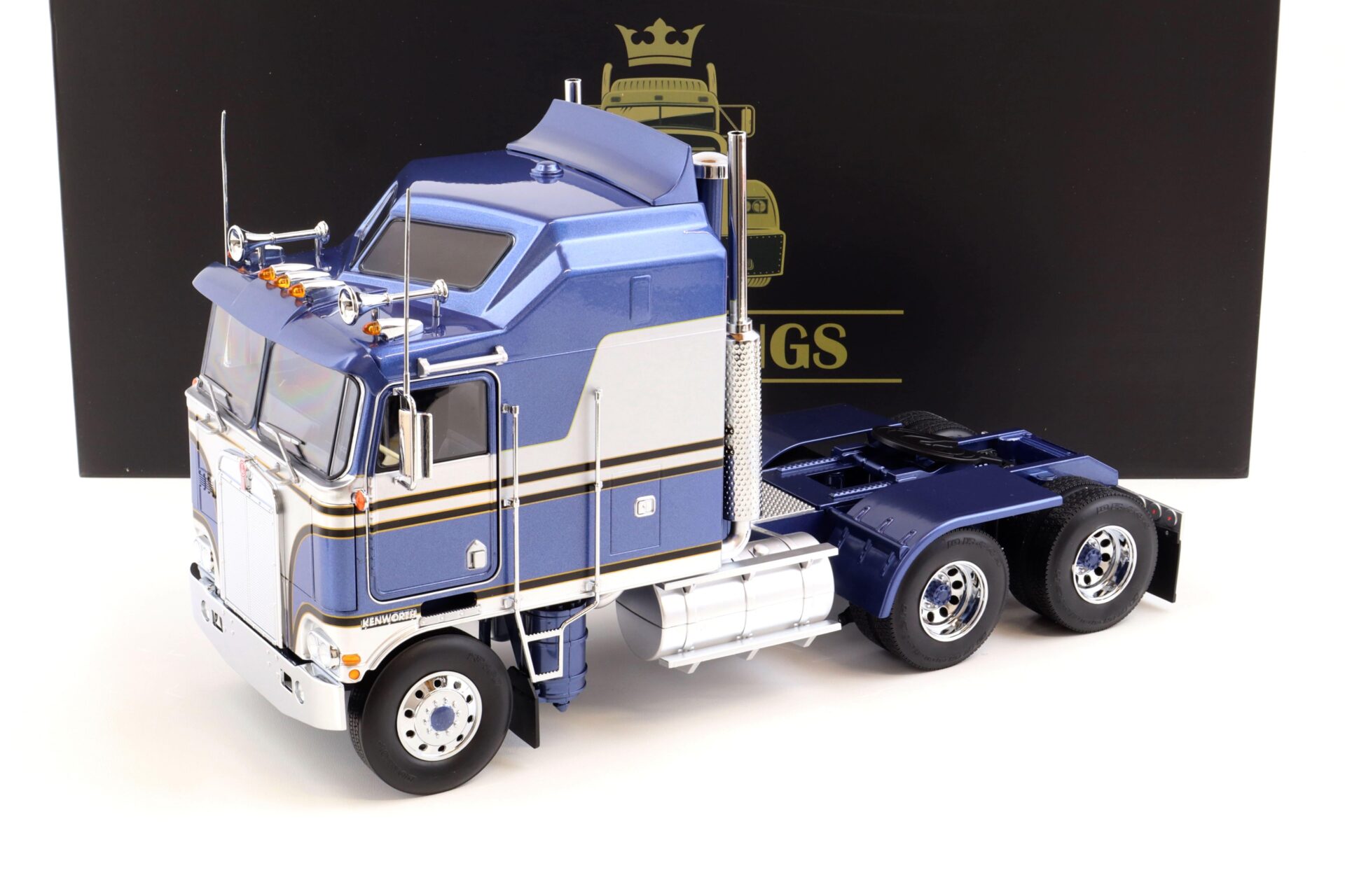 1:18 Road Kings LKW Kenworth K100 Aerodyne 1976 blue metallic/silver