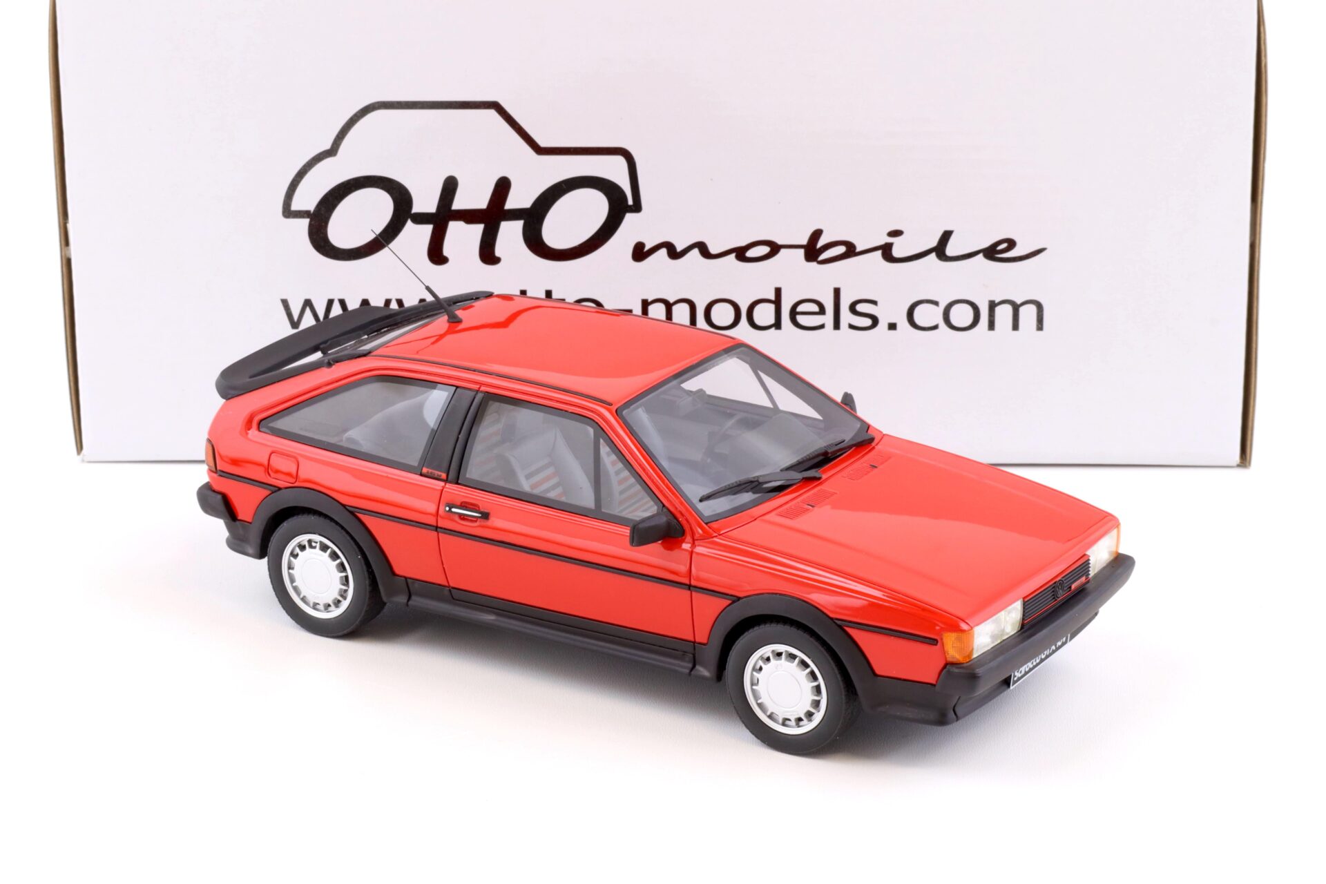 1:18 OTTO mobile OT065 VW Scirocco Ph.2 GTX 16V Cordobes red