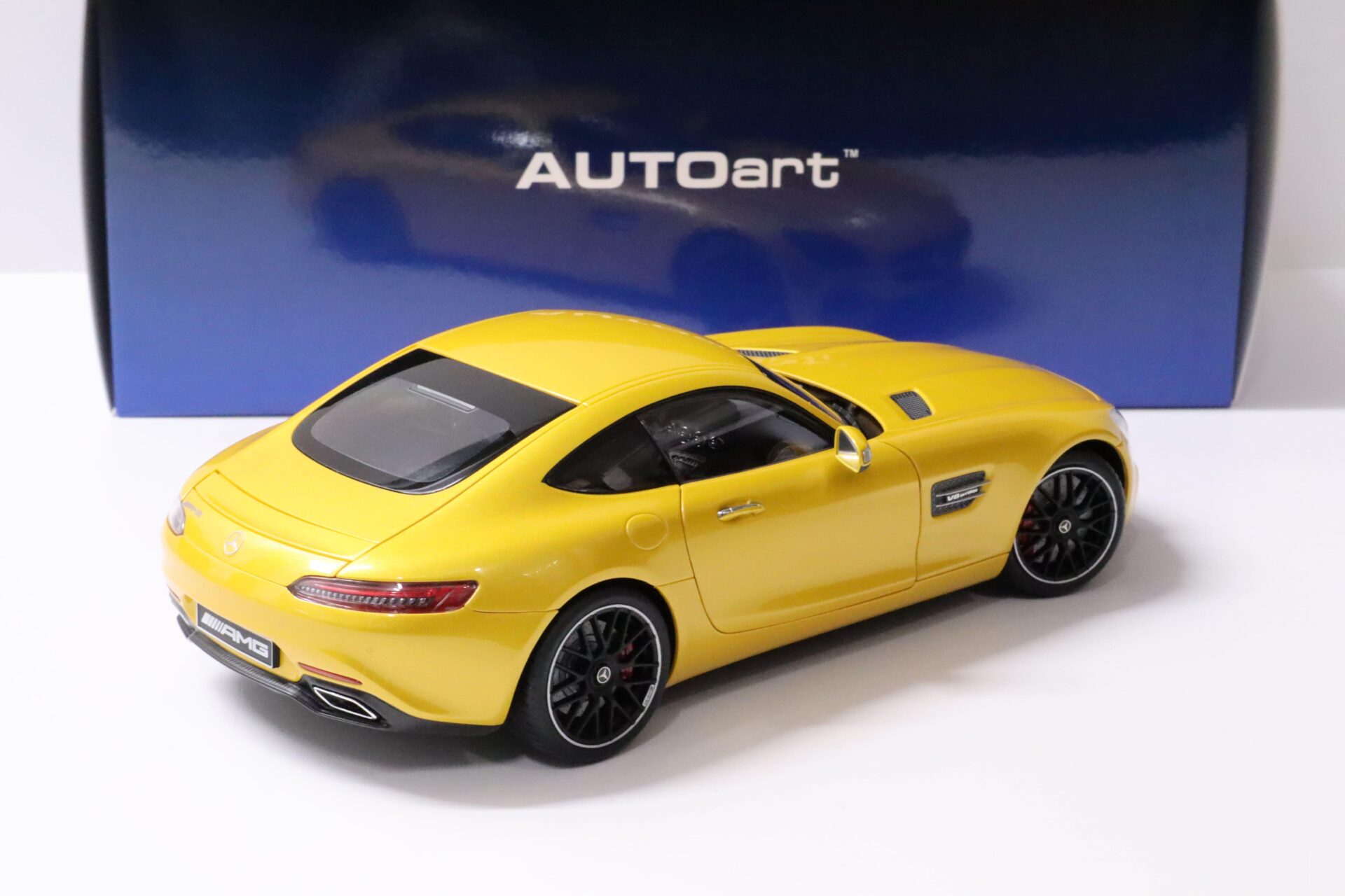 1:18 AUTOart Mercedes AMG GT S Solarbeam yellow 76314