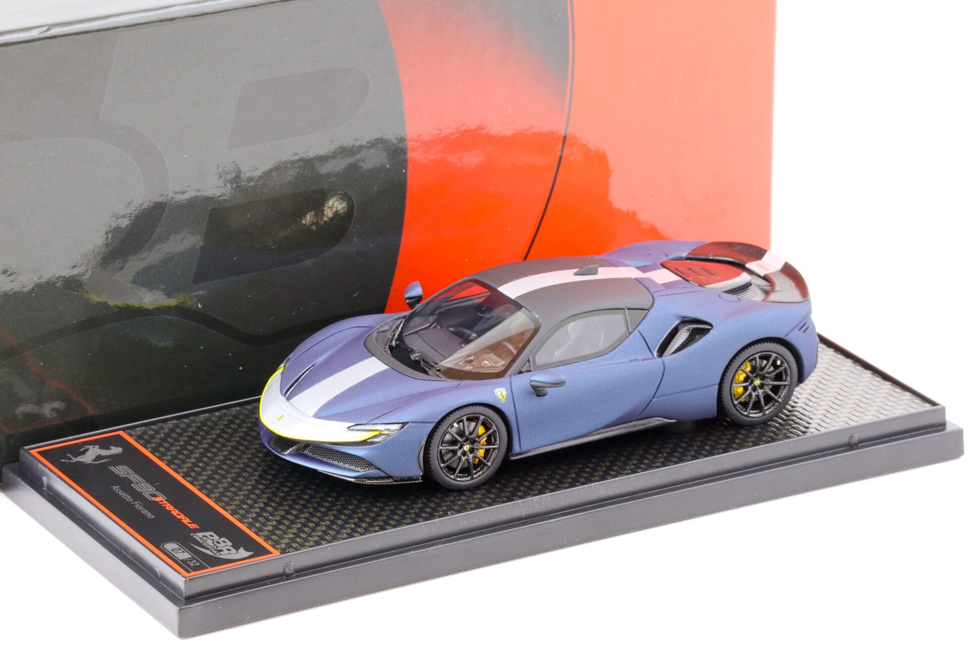 1:43 BBR Ferrari SF90 Stradale Pack Fiorano Matt Abu Dhabi blue - Limited 32 pcs.
