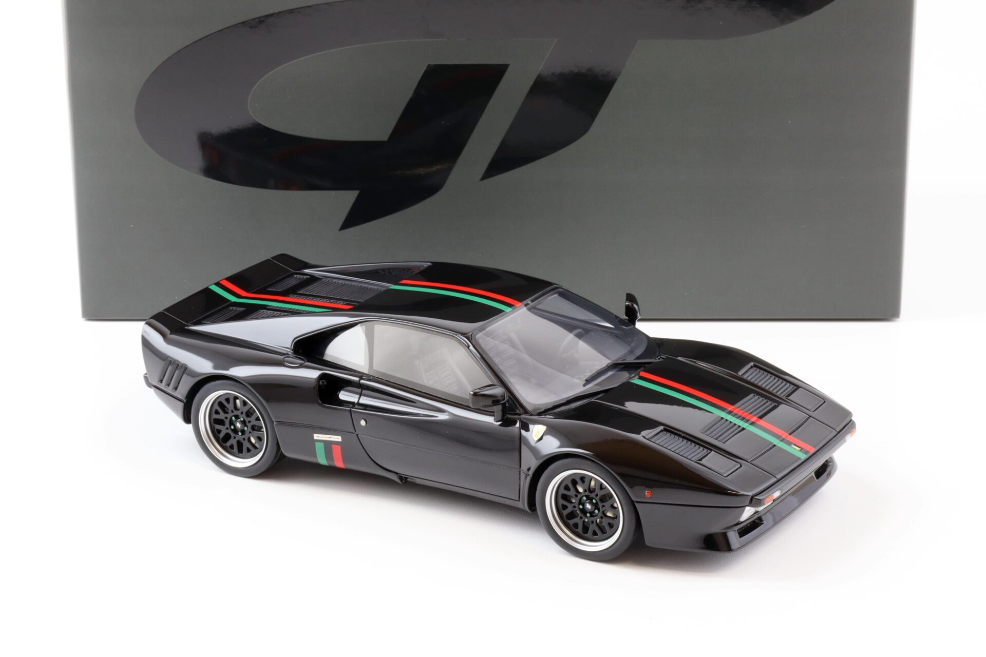 1:18 GT Spirit GT876 Ferrari 288 GTO black 1984