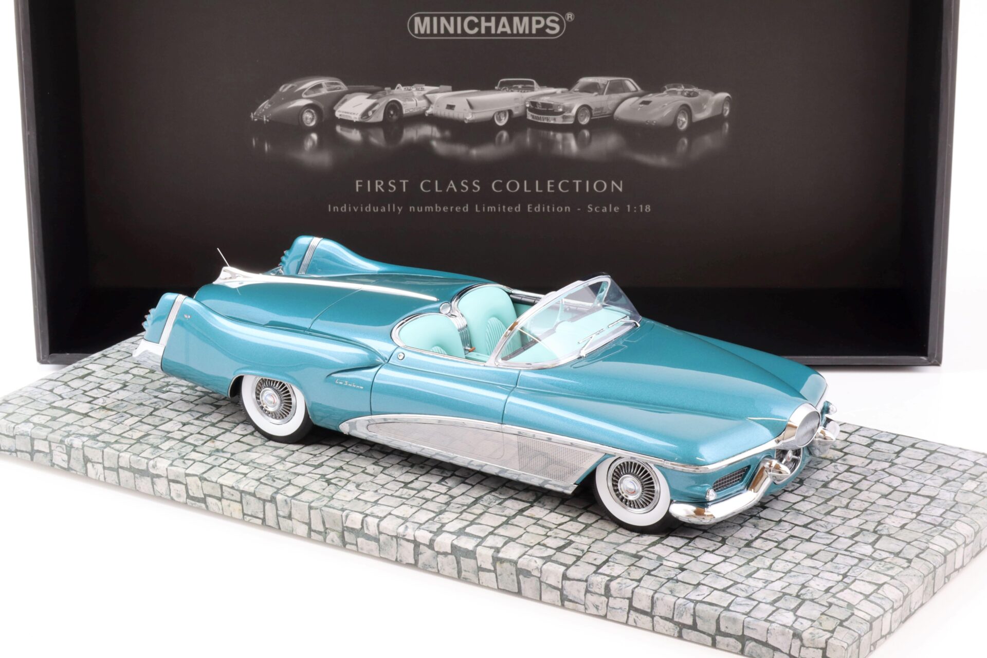 1:18 Minichamps Buick Le Sabre Concept Car 1951 turquoise metallic - Limited 100 pcs.