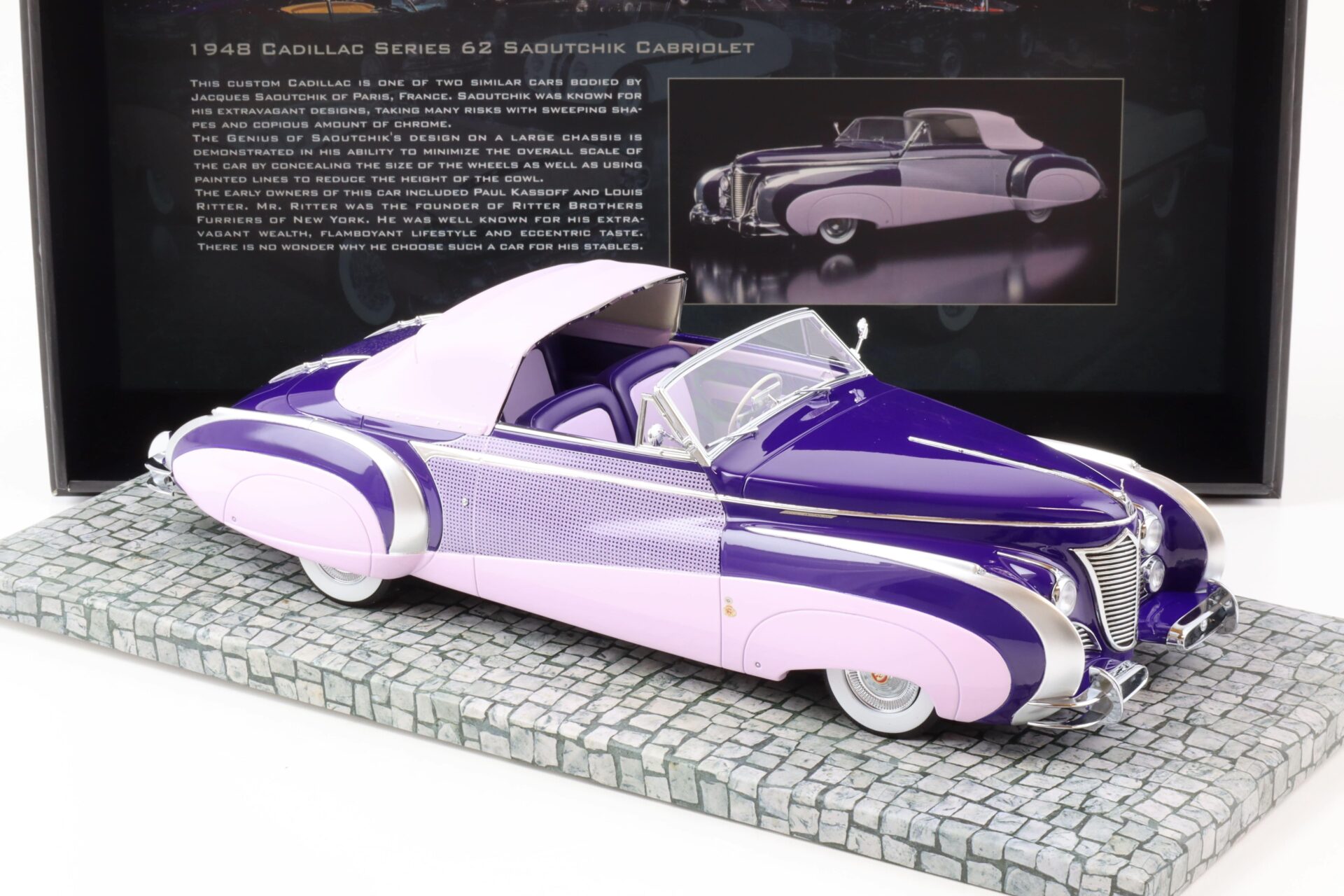 1:18 Minichamps 1948 Cadillac Series 62 Cabriolet Blackhawk Museum Collection