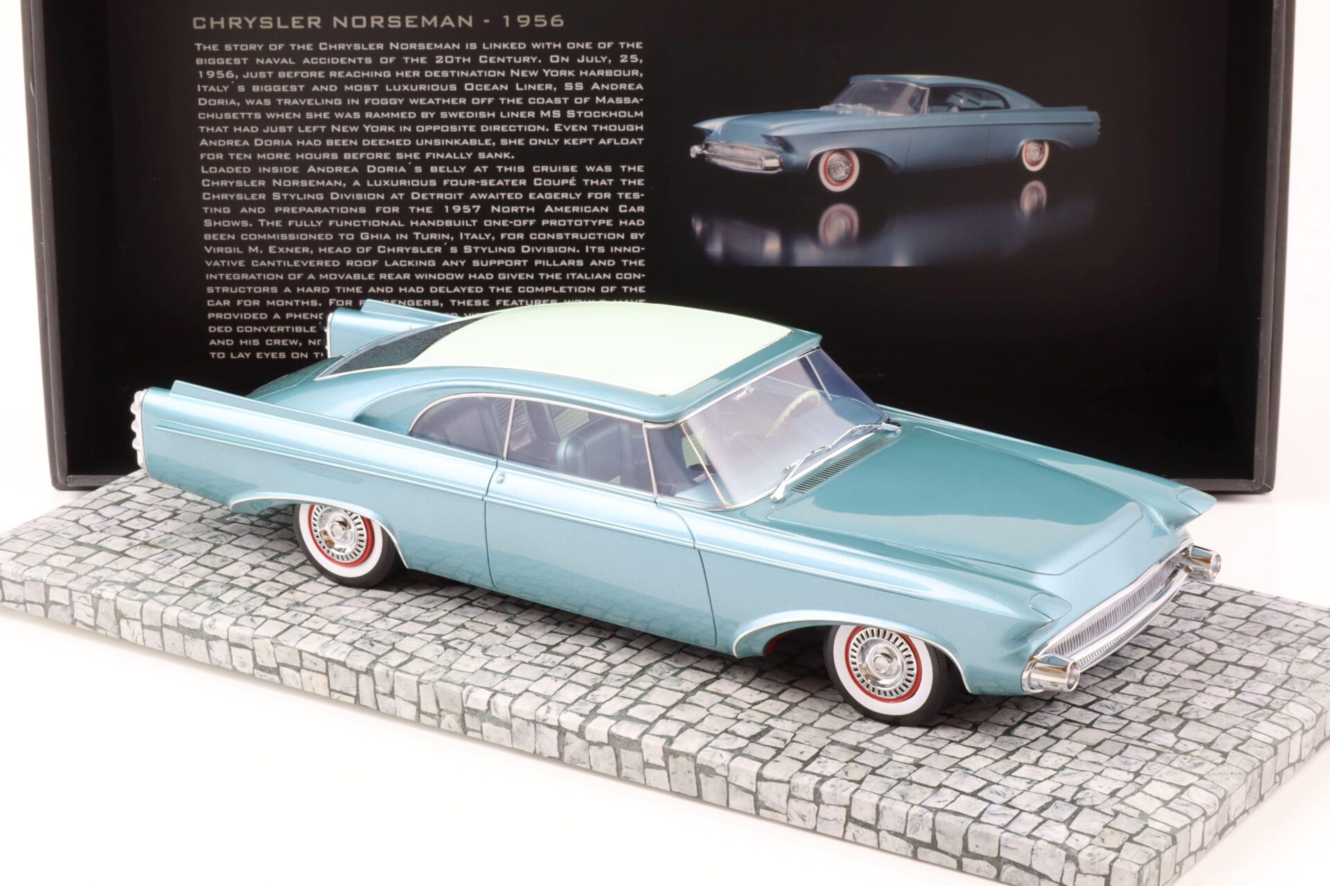 1:18 Minichamps 1956 Chrysler Norseman blue metallic First Class Collection