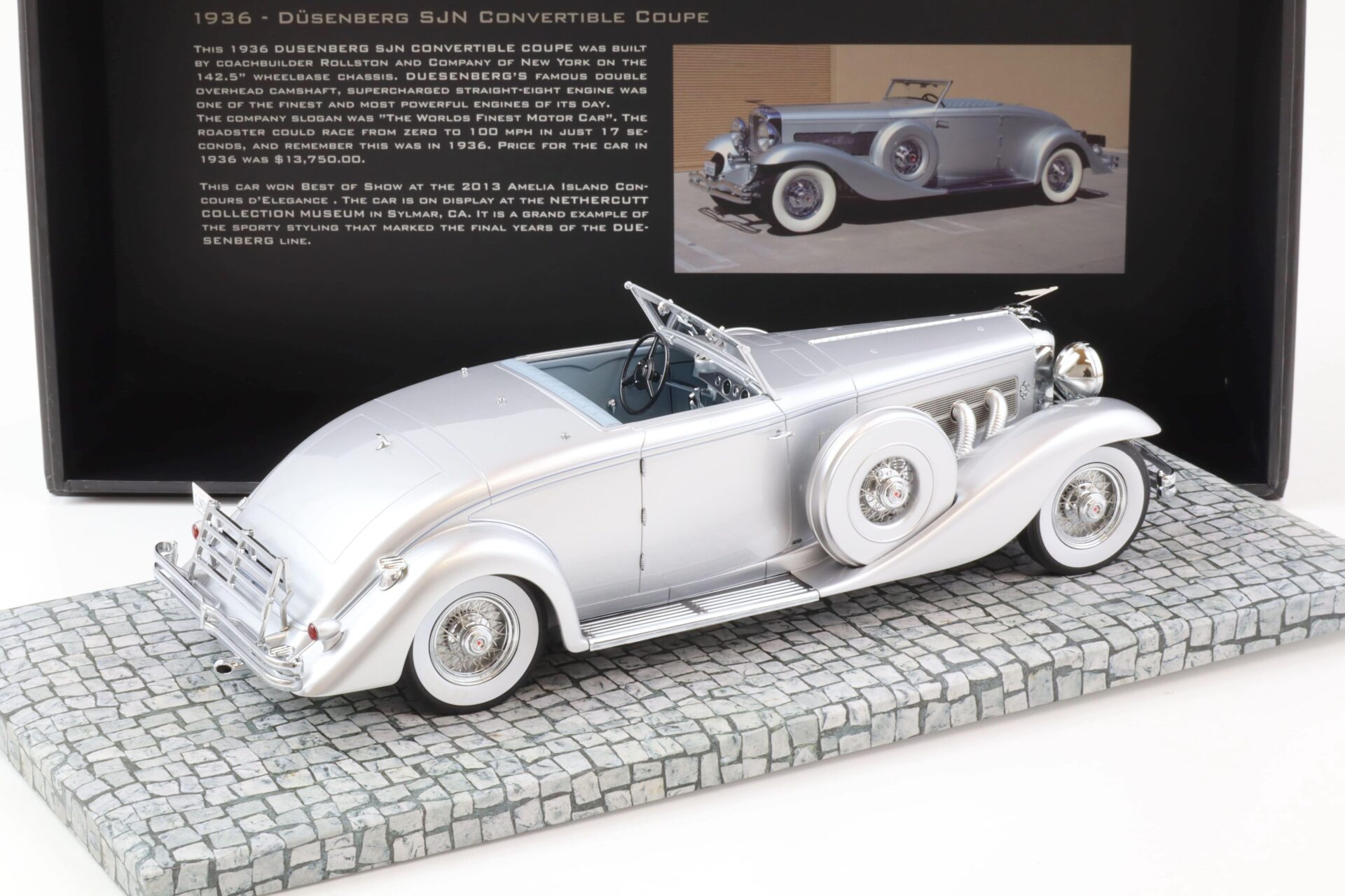 1:18 Minichamps 1936 Duesenberg SJN Convertible Coupe silver First Class Collection