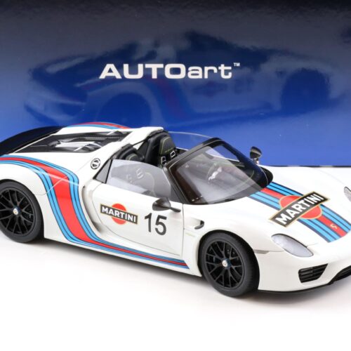 1:18 AUTOart Porsche 918 Spyder 2013 white Martini Livery 77927