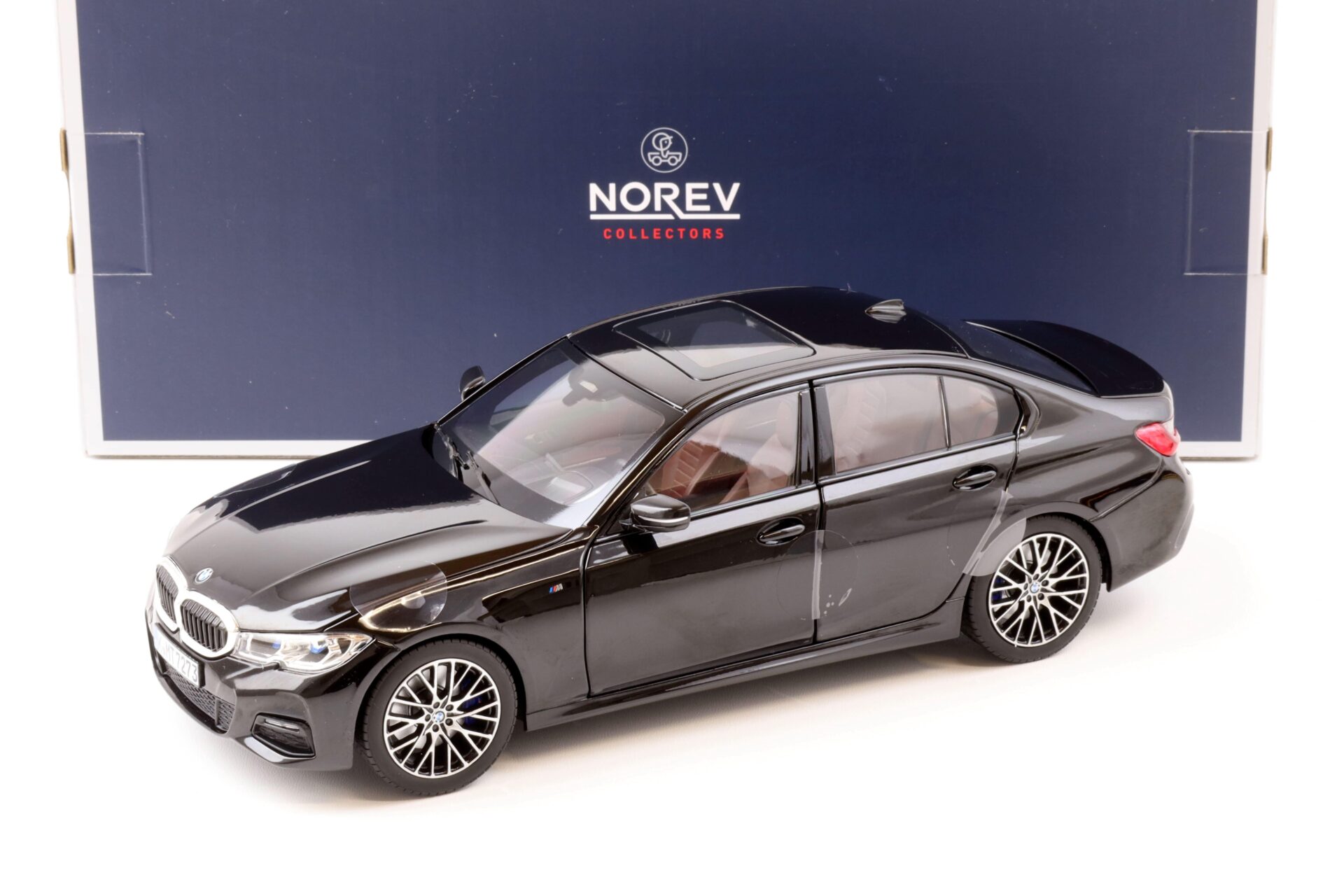 1:18 Norev BMW 330i (G20) Limousine M-Pack 2019 black metallic