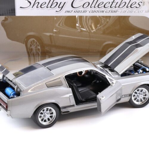 1:18 Shelby Collectibles 1967 Shelby Custom GT 500 grey/black like ELEANOR