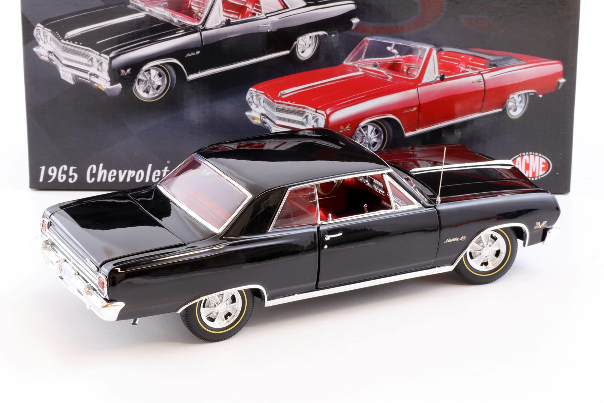 1:18 ACME 1965 Chevrolet Chevelle Z16 Malibu black with red interior
