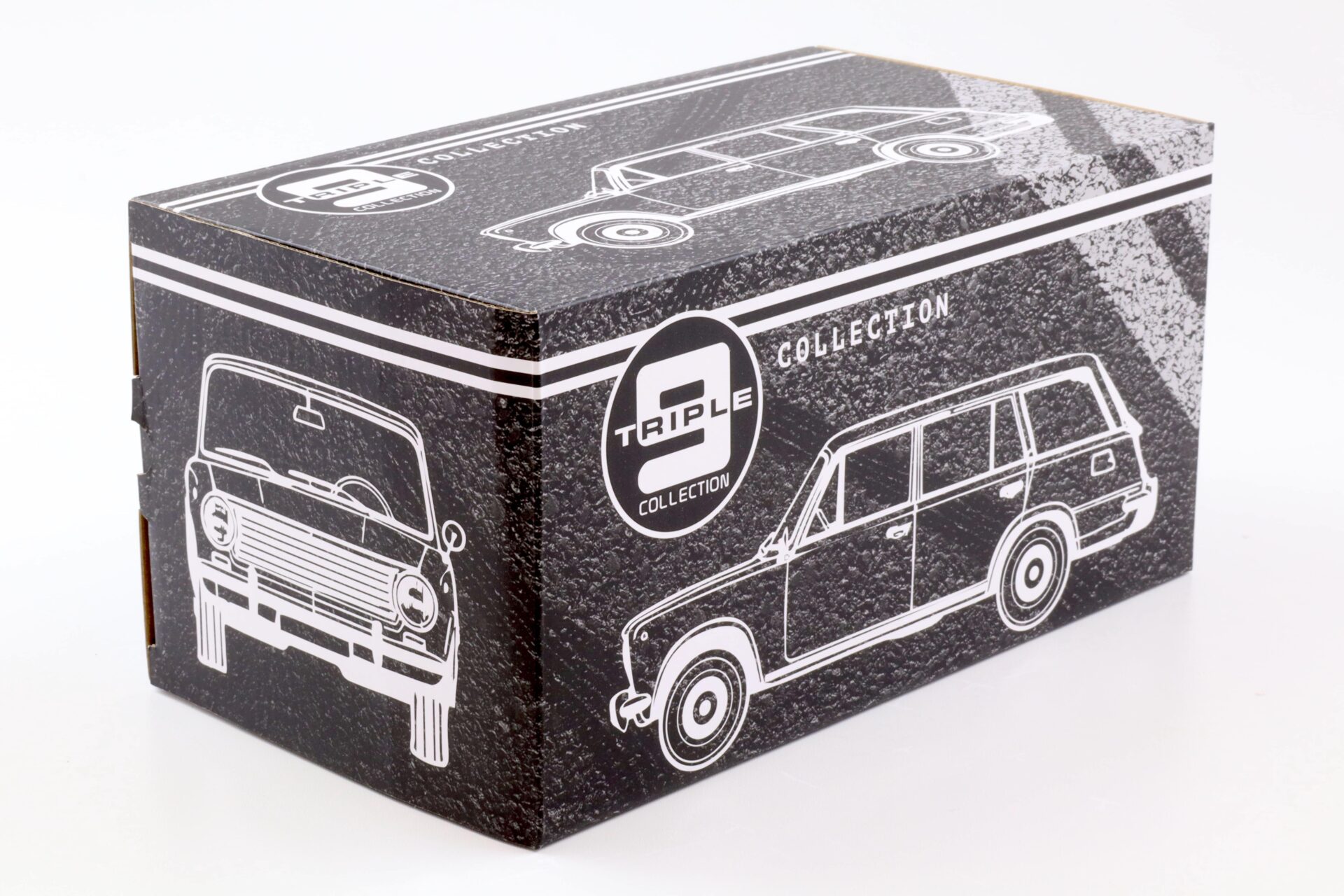 1:18 Triple9 Fiat 124 Familiare Carabinieri dark blue/ white