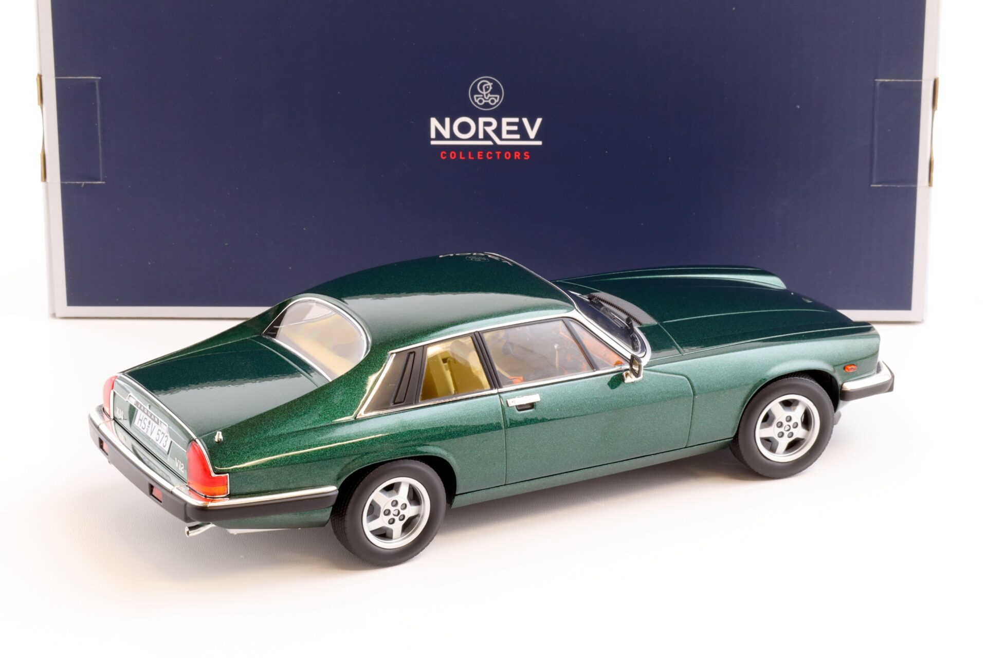 1:18 Norev Jaguar XJ-S 5.3 H.E. Coupe 1982 dark green metallic