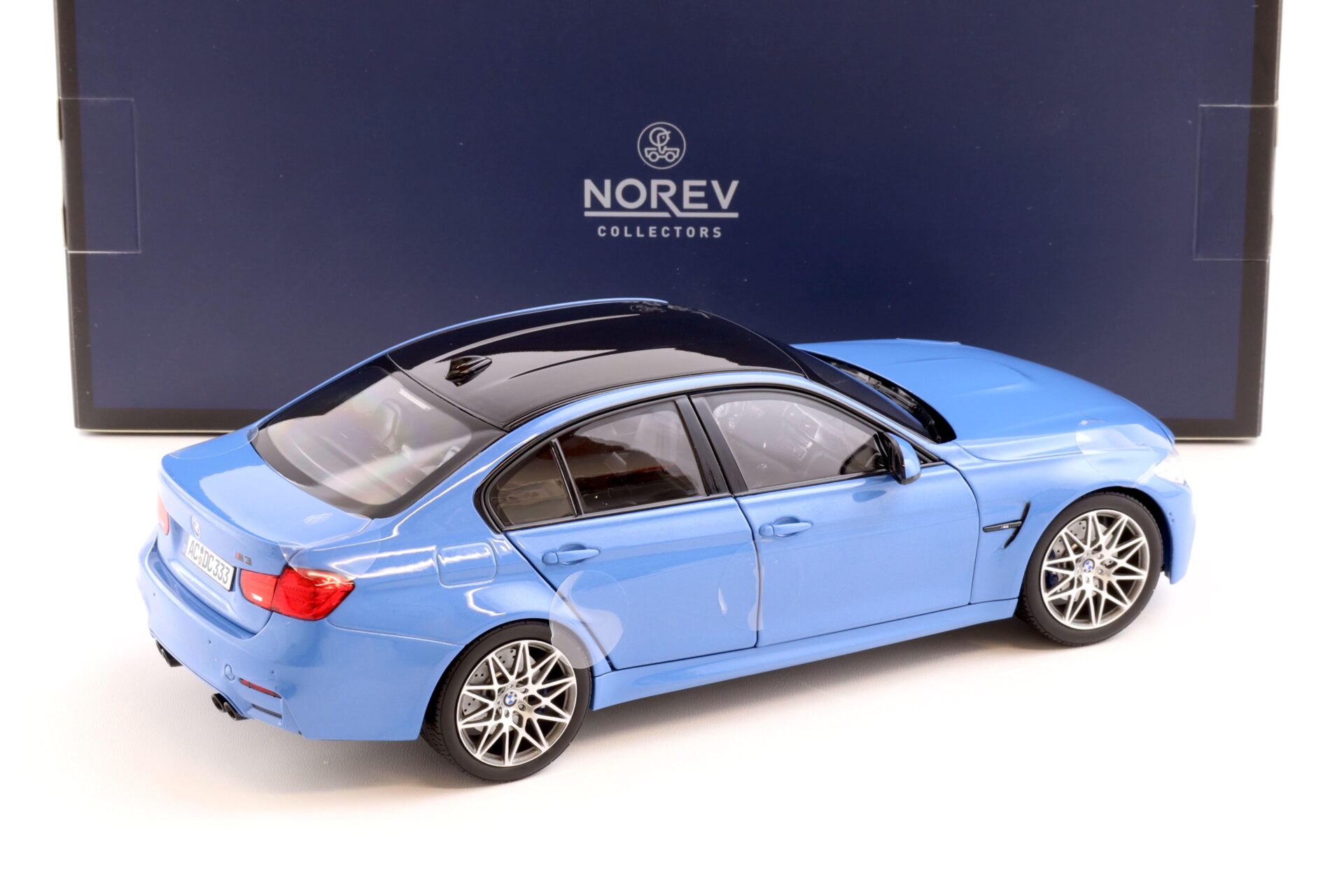 1:18 Norev BMW M3 Competition Limousine F80 blue metallic 2017 - Limited 200 pcs.
