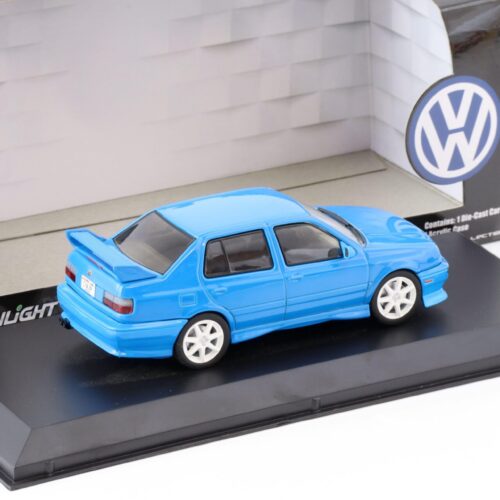 1:43 Greenlight 1995 VW Jetta A3 blue