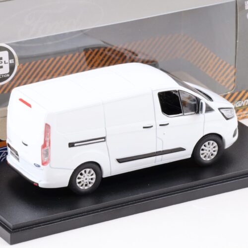 1:43 Greenlight 2018 Ford Transit Custom V362 MCA VAN Kasten frozen white
