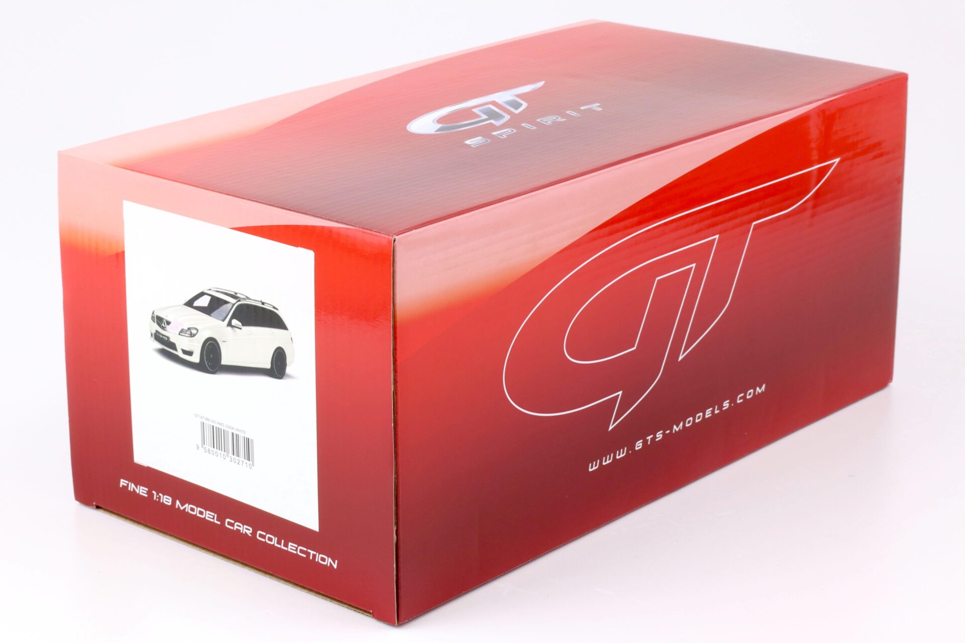 1:18 GT Spirit GT147 Mercedes C63 AMG S204 Station Wagon 2012 white